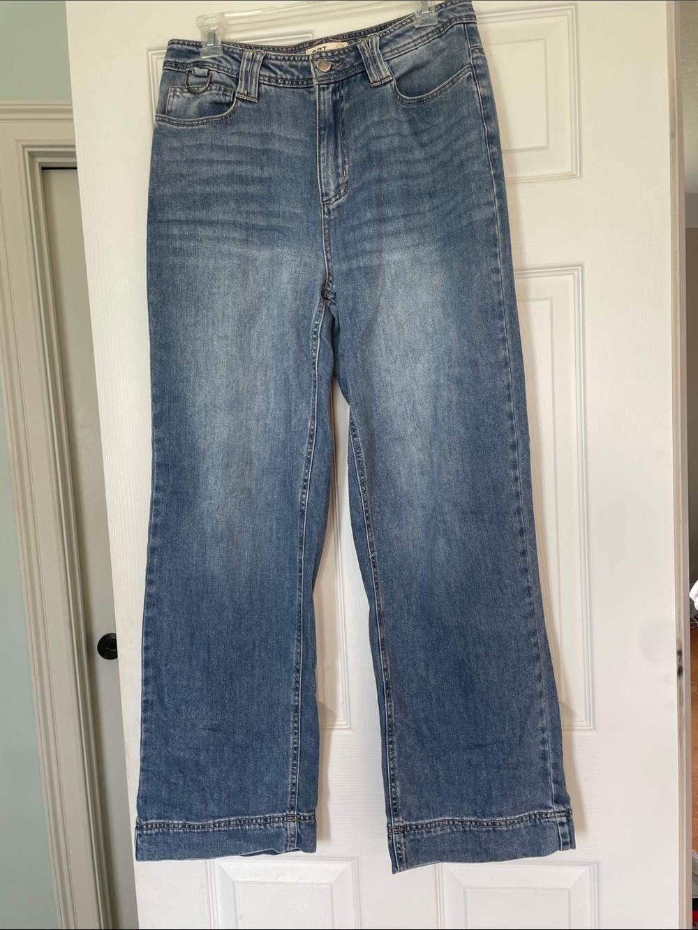 NWOT OAT New York Cloud Luxe Denim Light Wash Jeans 6